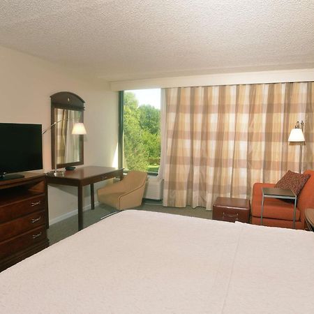 Hampton Inn Springfield-South Екстериор снимка