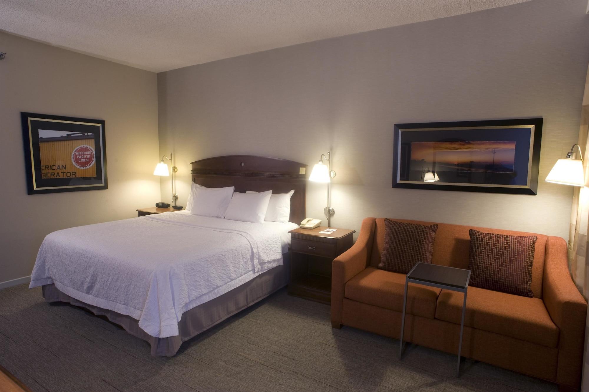 Hampton Inn Springfield-South Екстериор снимка