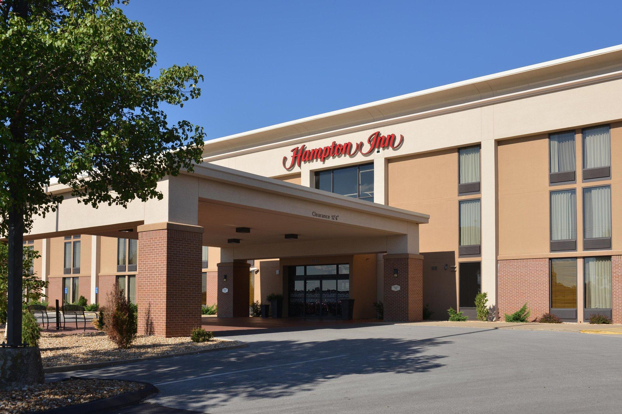 Hampton Inn Springfield-South Екстериор снимка