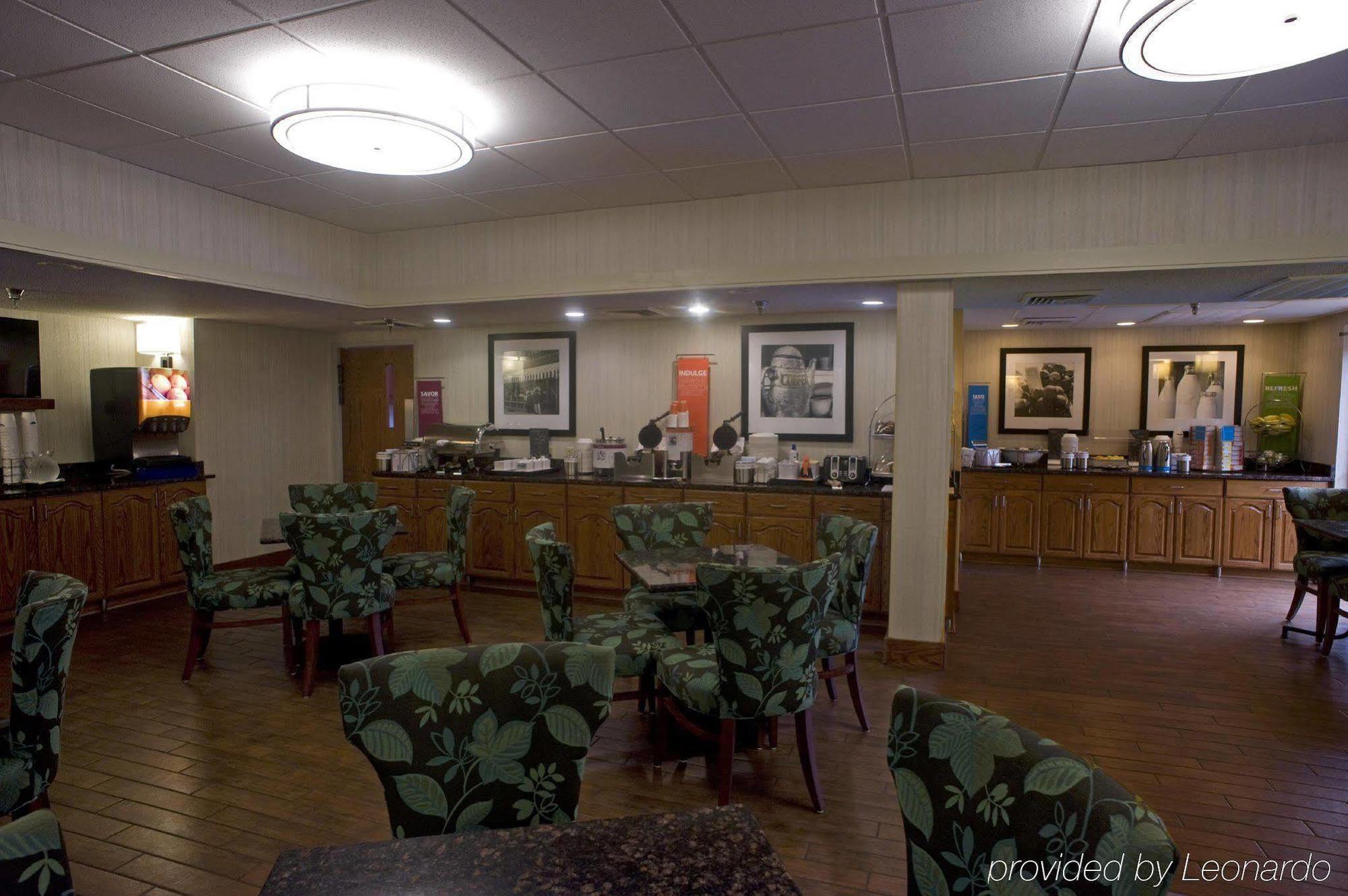 Hampton Inn Springfield-South Екстериор снимка